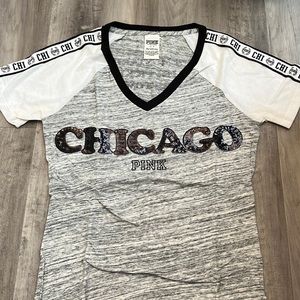 Victoria’s Secret Pink Chicago Tee Size Small